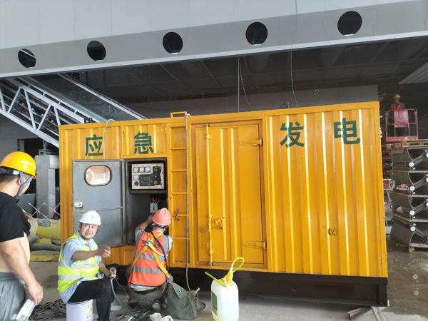 宾县怎样判断空气滤清器是否需要更换？